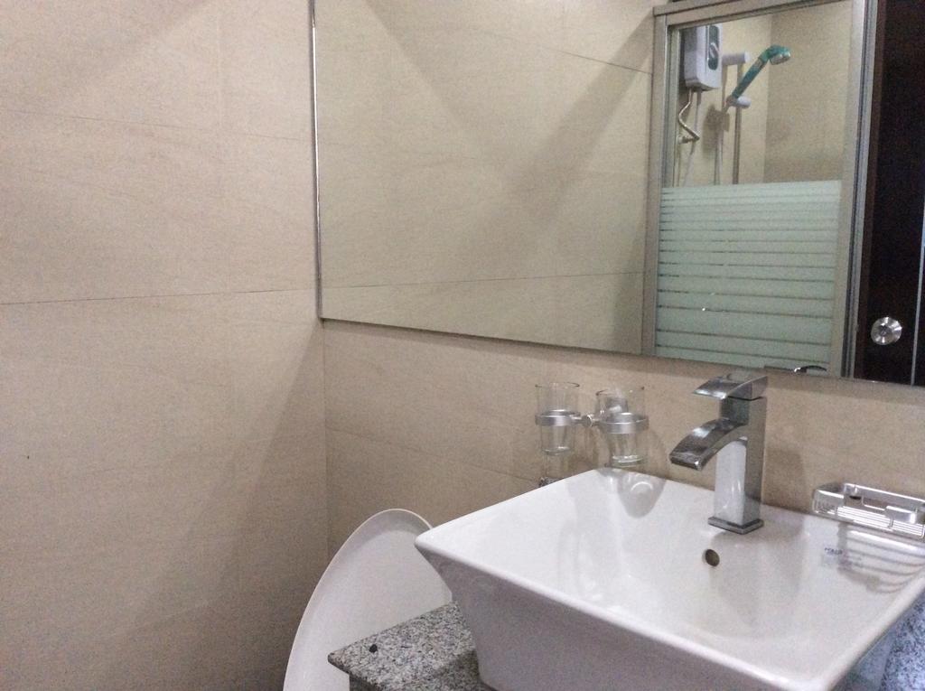 Cherry Midtown Hotel Olongapo Quarto foto
