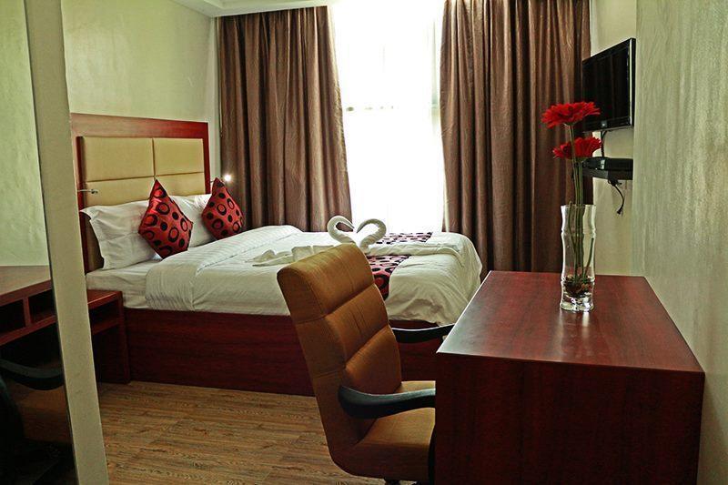 Cherry Midtown Hotel Olongapo Quarto foto