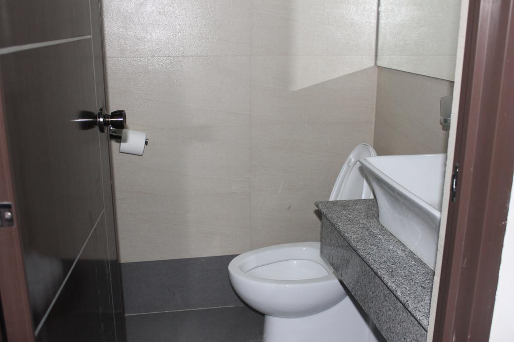 Cherry Midtown Hotel Olongapo Quarto foto