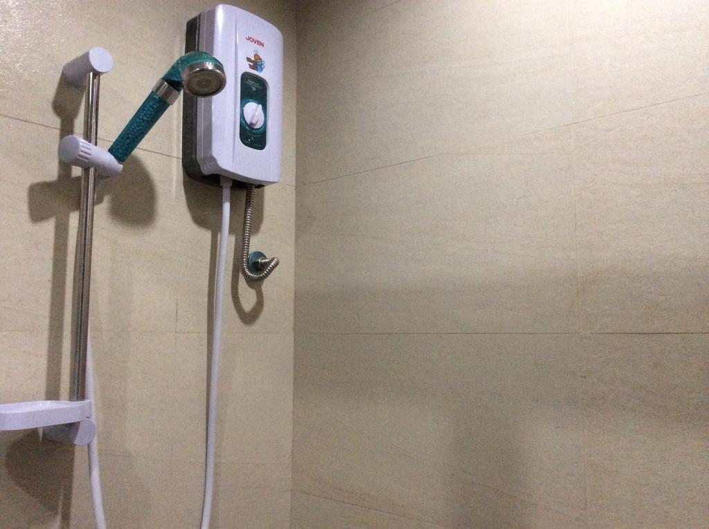 Cherry Midtown Hotel Olongapo Quarto foto